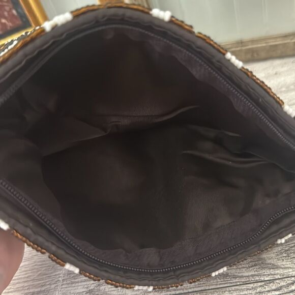 Giraffe Pattern Beaded Wristlet - Picture 9 of 9